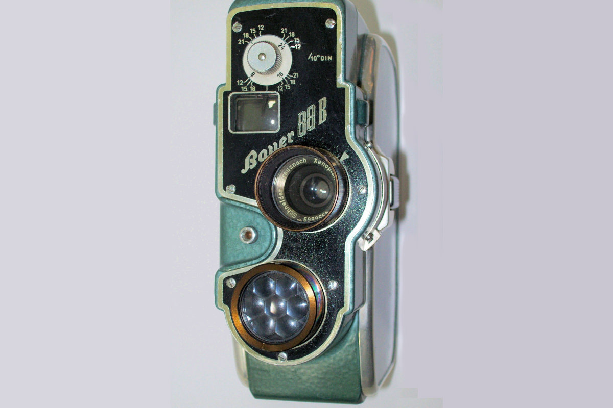 Camera BAUER 88 B - vue de face