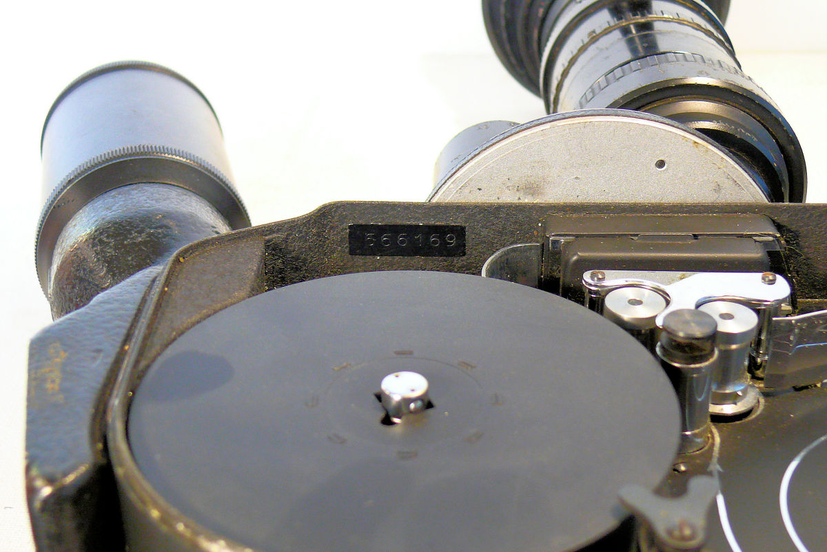 Camera BEAULIEU Automatic ouverte détail