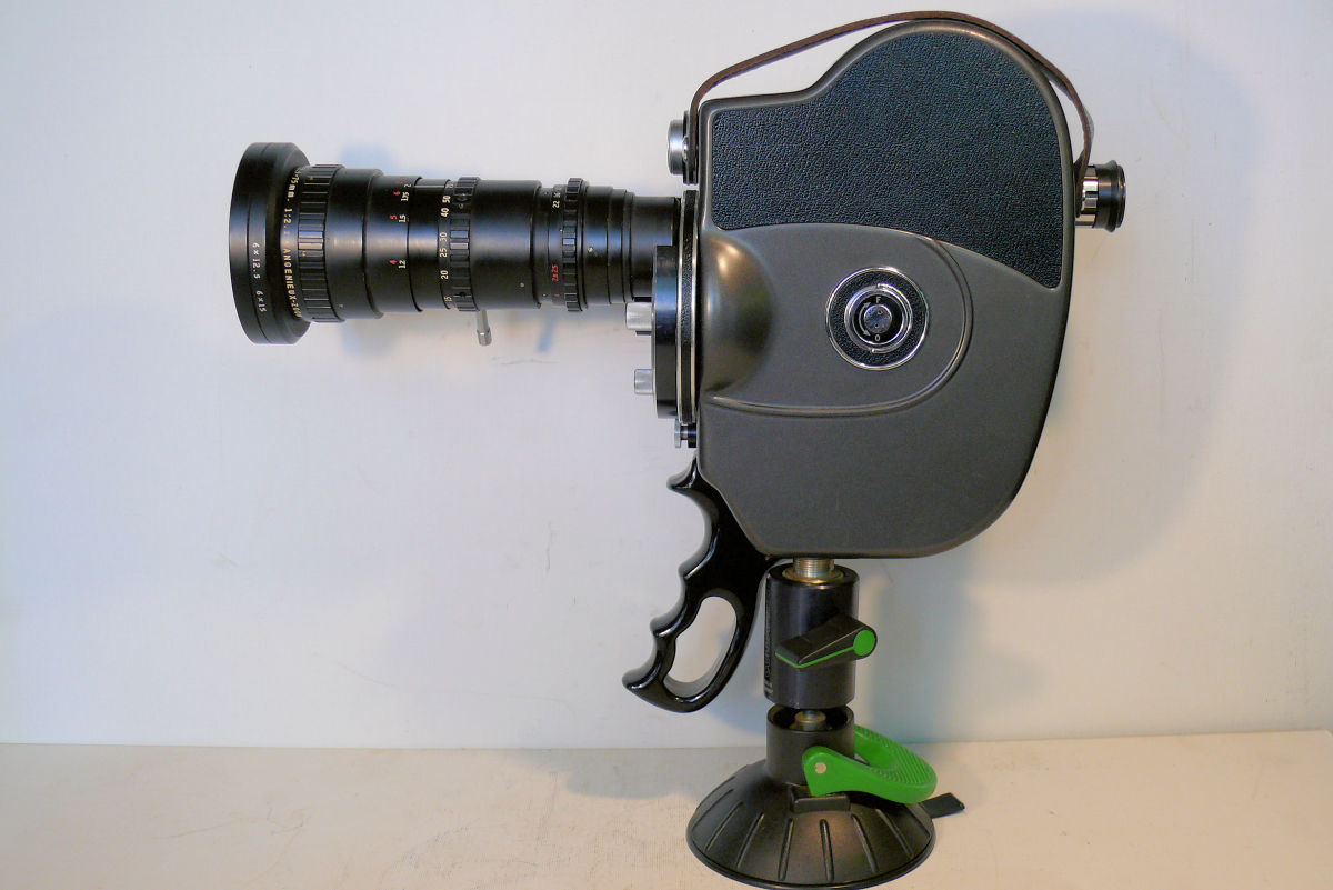 Camera BEAULIEU Sync coté gauche