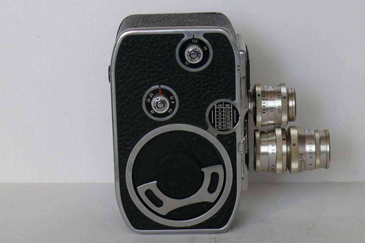 Camera BOLEX B-8 - Coté droit