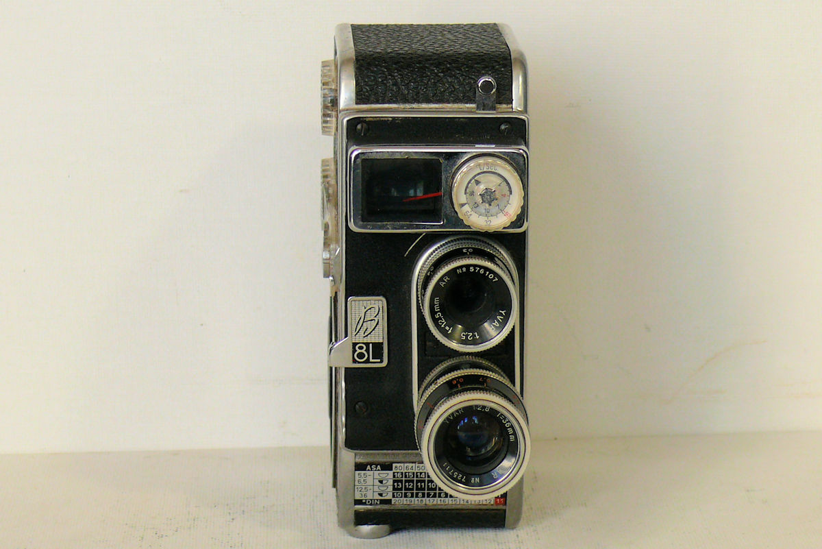 Camera BOLEX B-8L - vue de face
