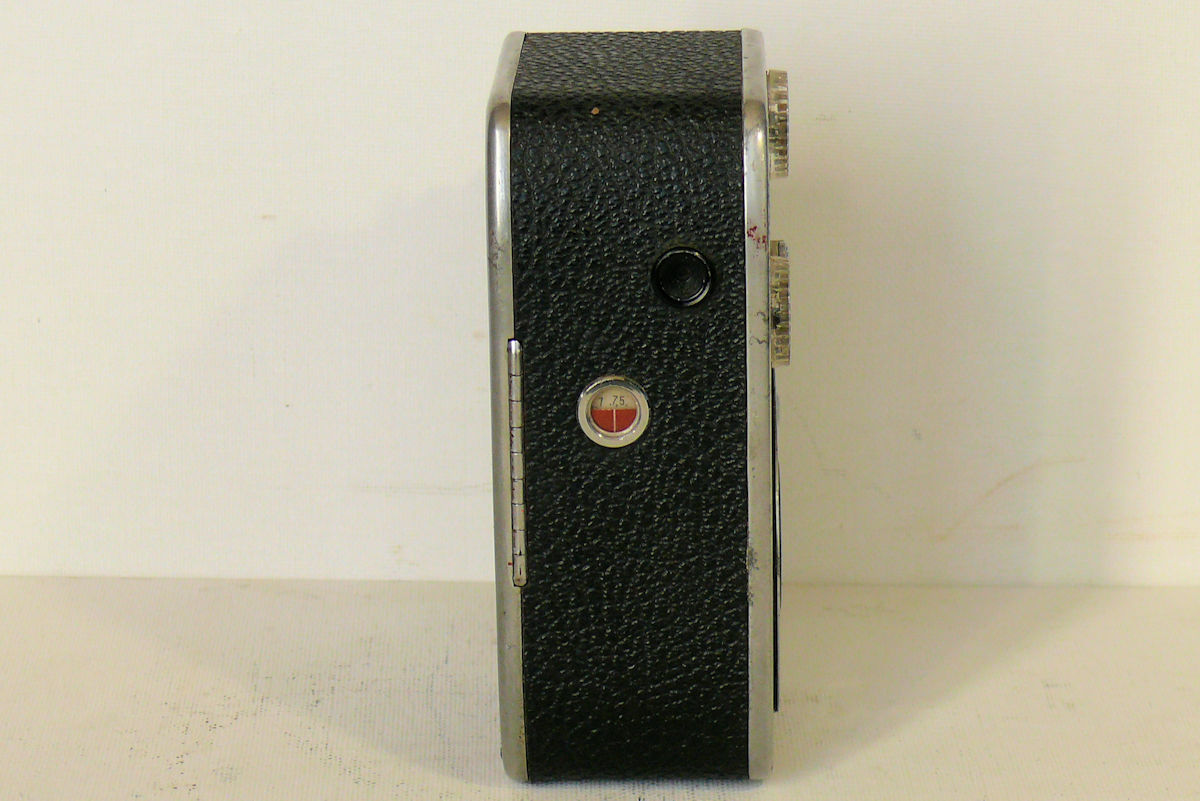 Camera BOLEX B-8L - Vue arrière