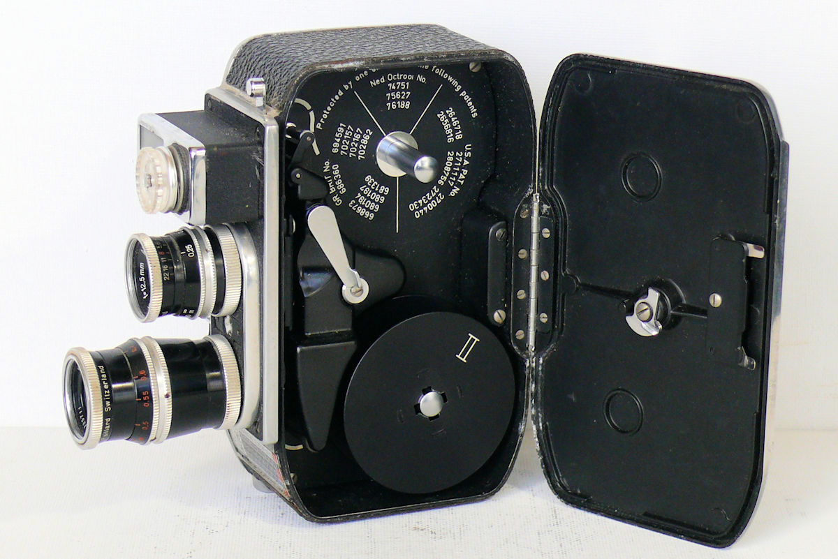 Camera BOLEX B-8L- intérieur du boitier