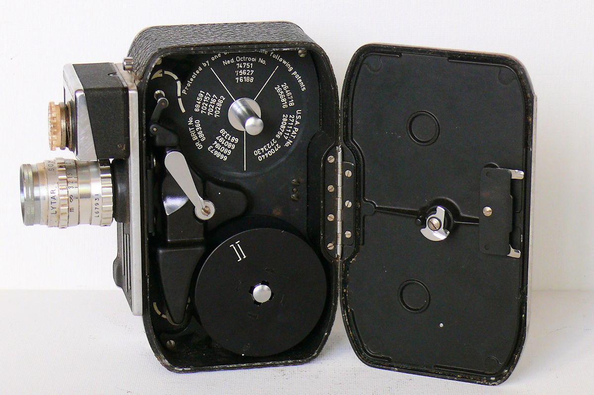 Camera BOLEX C-8L- intérieur du boitier