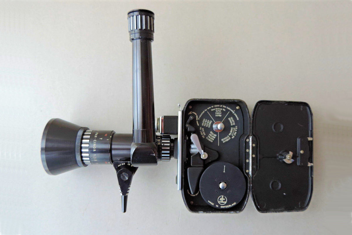 Camera BOLEX C-8L Reflexe- intérieur du boitier
