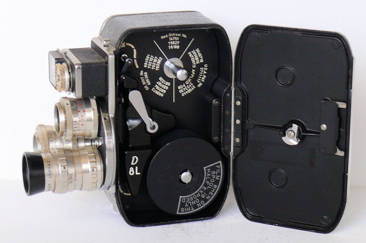 Camera BOLEX D-8L - intérieur du boitier
