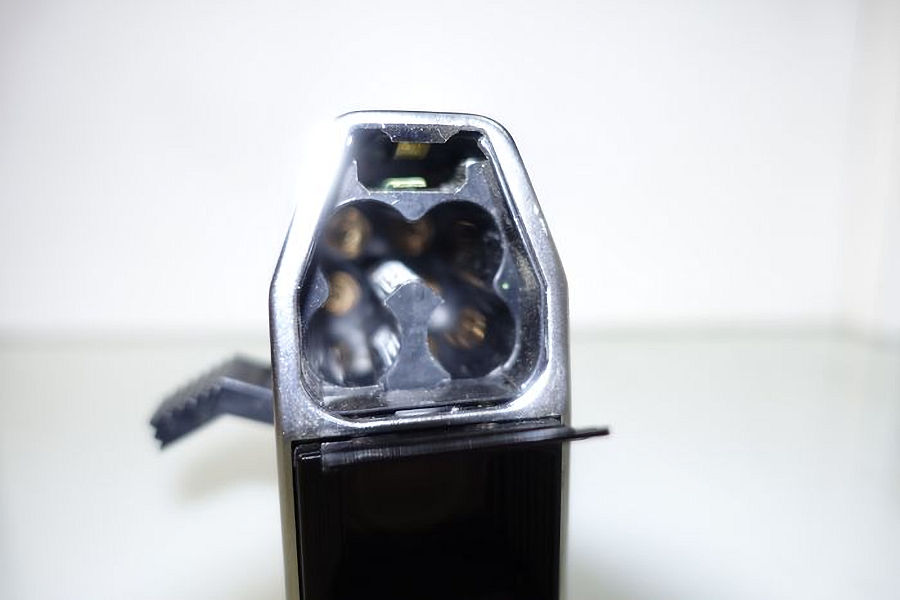 Camera BOLEX 7.5 Macrozoom - alimentation