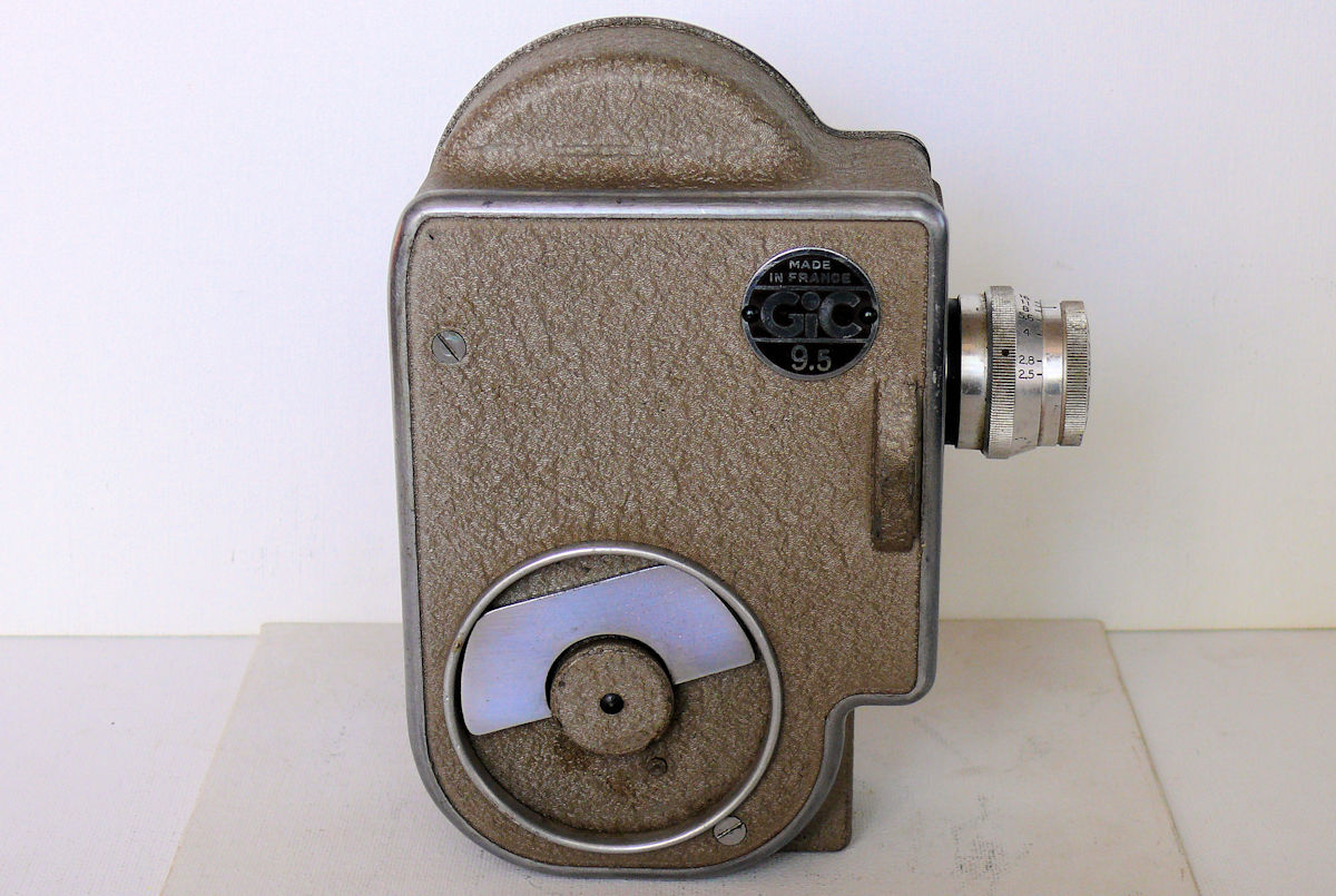 Camera GIC 9.5 - Coté droit