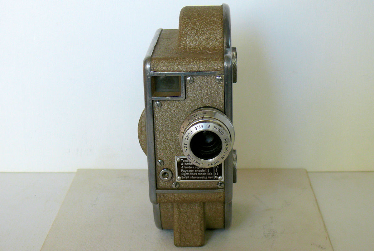 Camera GIC 9.5 - vue de face