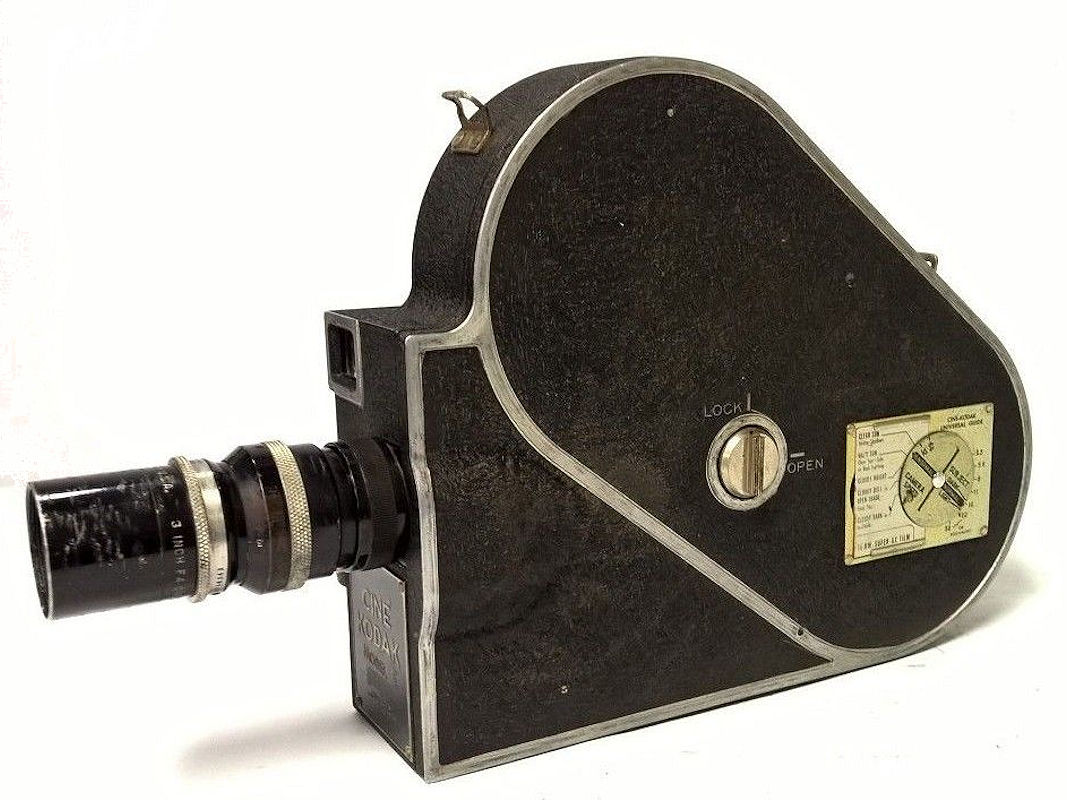 Ciné-Kodak - Model E - f:1.9 (1939)