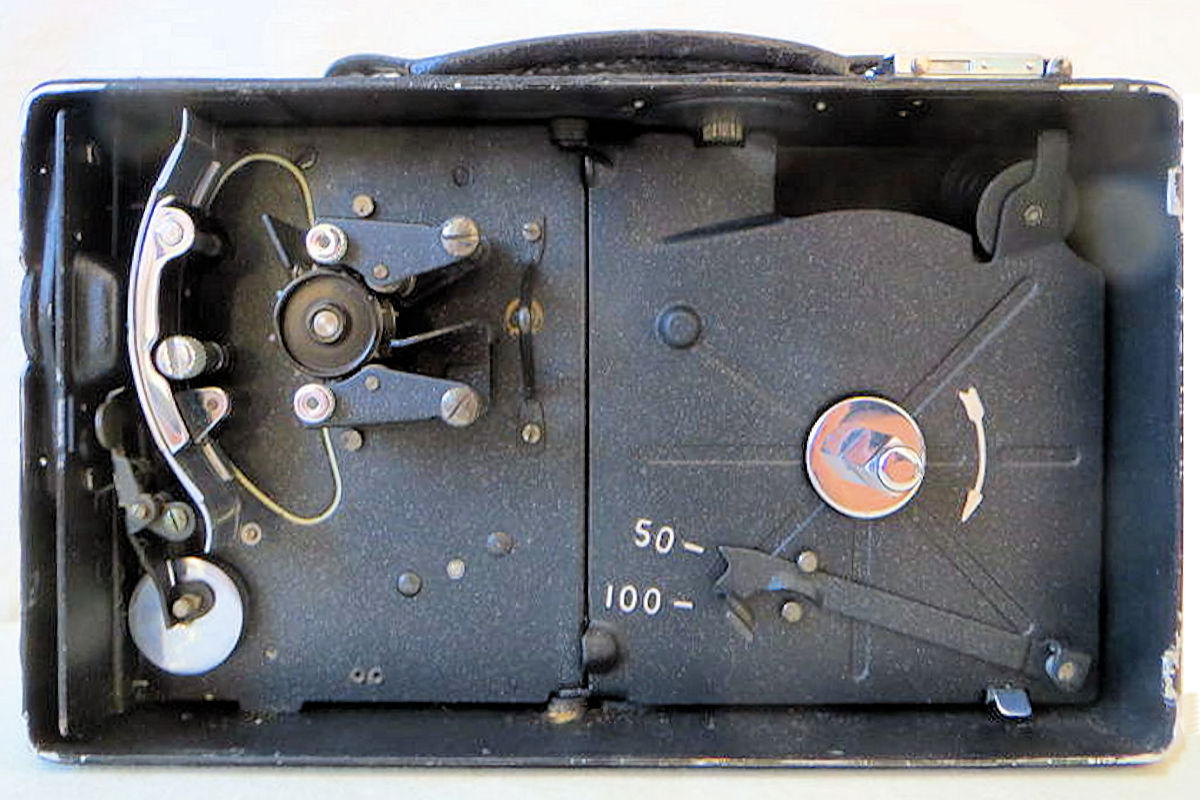 Camera Cine-Kodak Modl K - ouverte