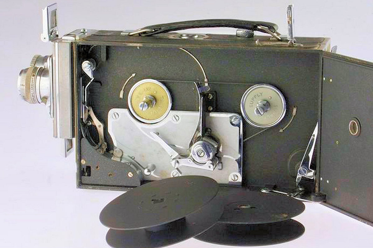 Camera Cine-Kodak Special  - ouverte