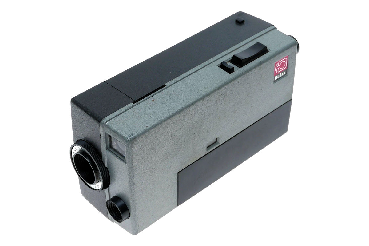 Camera Kodak instamatic M4 - face 3/4