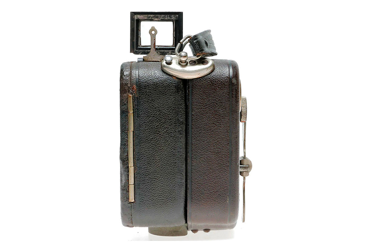 Camera Pathé Baby Motrix - vue arrière