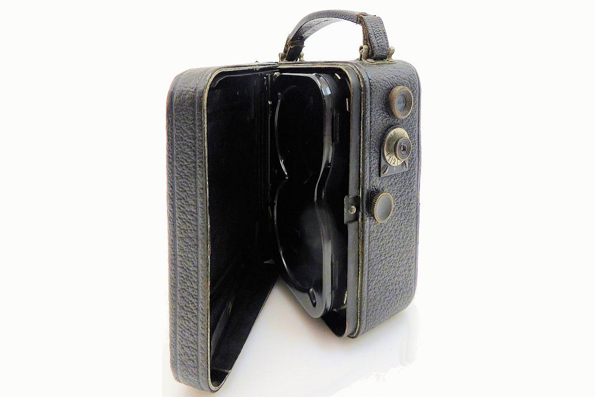 Camera Pathé Motocamera    Ouverte