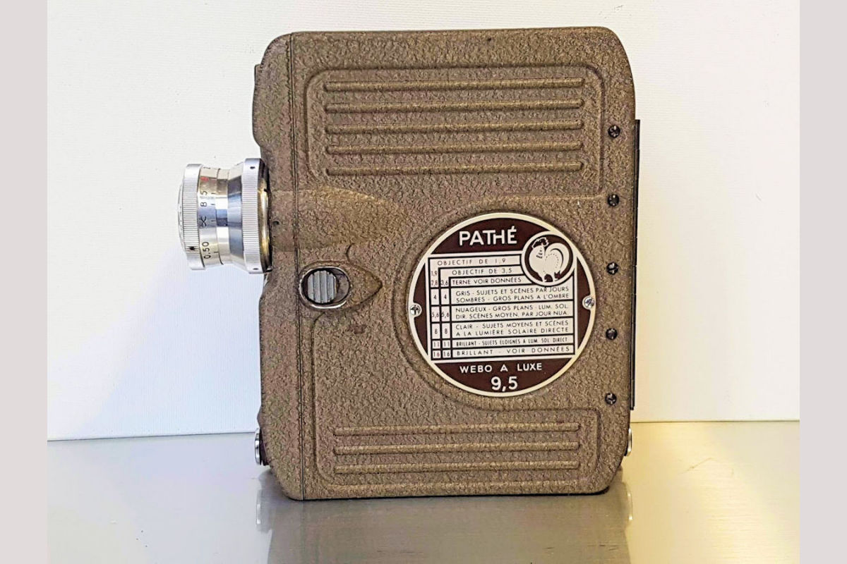 Pathé-Webo-A Luxe - coyté gauche